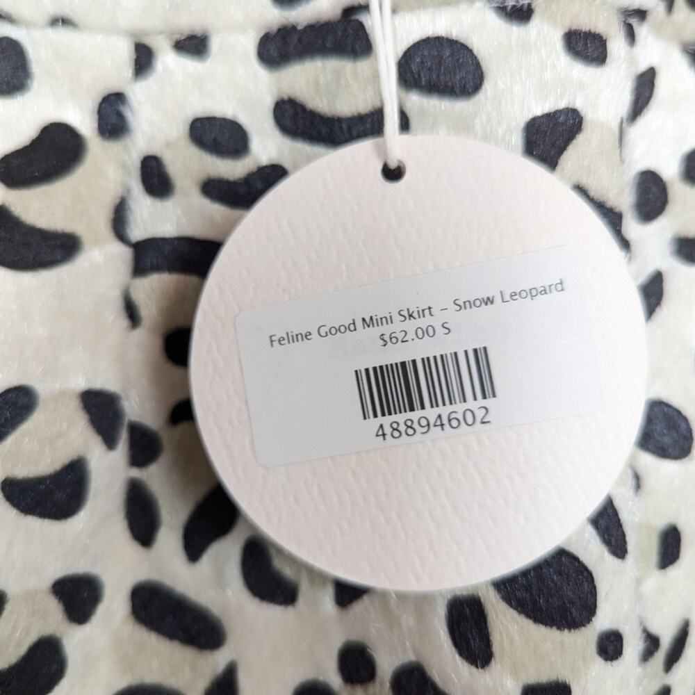 NWT Feline Good Snow Leopard Mini Skirt Size S - Picture 6 of 6